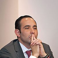 Los tuitazos de Gil Zuarth