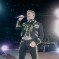 Alejandro Fernández hace vibrar a 43 mil fans en la Plaza de Toros México