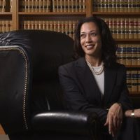 Kamala Harris lidera la lista de aspirantes presidenciales demócratas