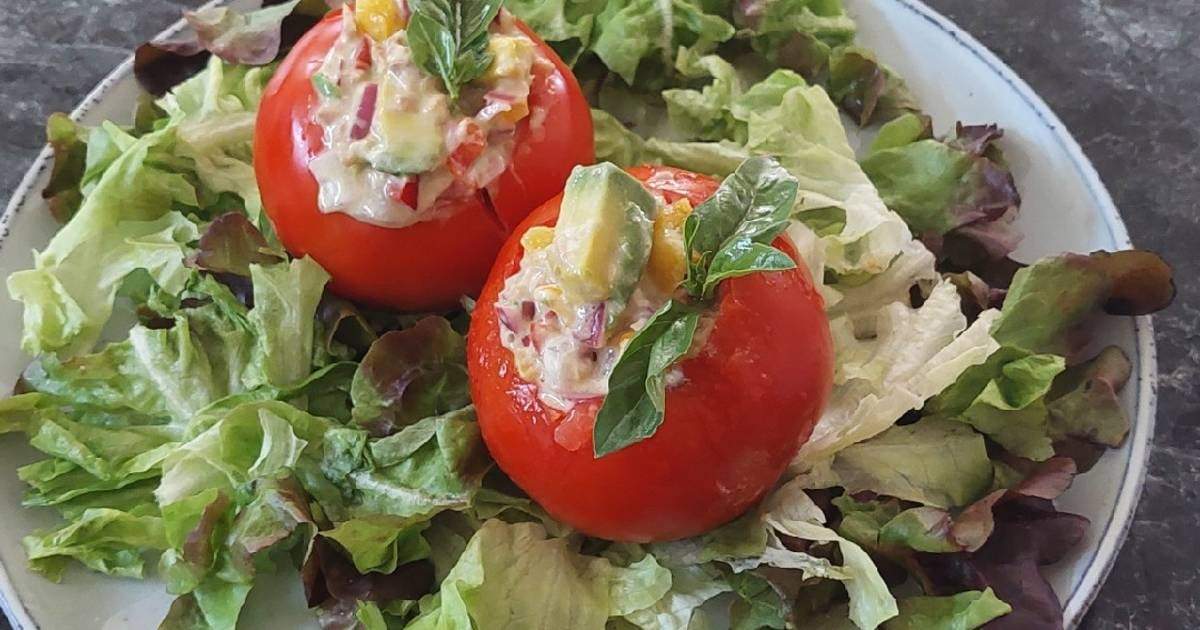Tomates rellenos. Fuente: (Instagram)