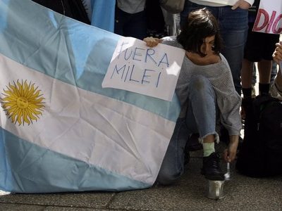 La Justicia argentina admite un recurso de inconstitucionalidad contra la desregulación de Milei