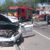 Dos personas resultaron heridas tras un violento choque en Guaymallén