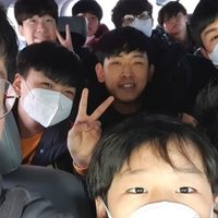 Tras el coronavirus, vuelven las clases en Corea del Sur