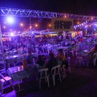 El sábado aumentó el público en la Fiesta de la Pera con La Delio Valdez