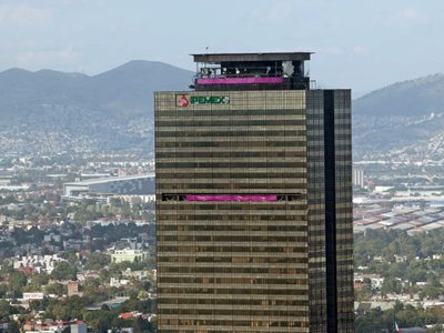 Moody’s baja nota crediticia de Pemex a grado de “altamente especulativa”