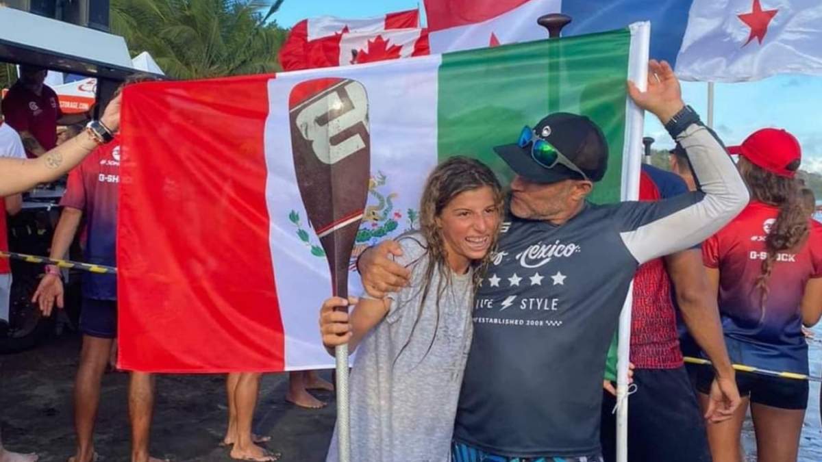 La surfista jalisciense, Sofía Finer