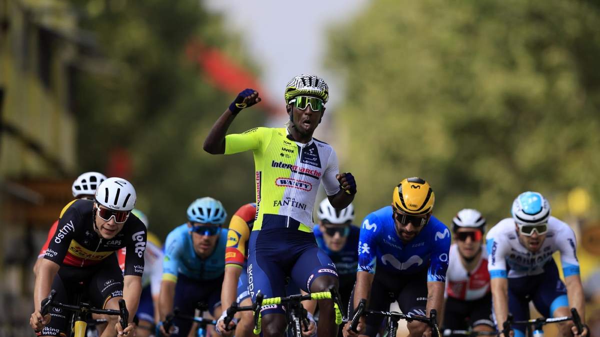 Girmay gana una etapa del Tour de Francia por segunda ocasión; Pogacar sigue líder
