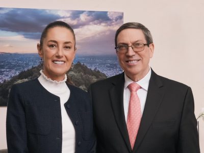 Médicos cubanos seguirán en México el próximo año: Sheinbaum