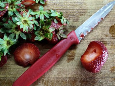 No tires los cabitos de las frutillas y prepará estas riquísimas recetas para las tardes o noches de verano