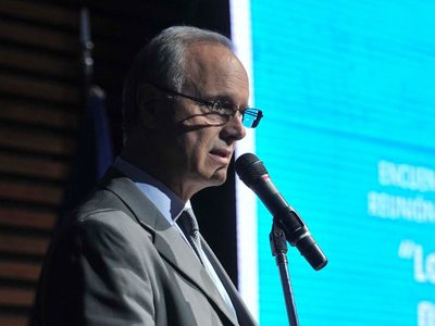 Gollán: "Nosotros no estábamos de acuerdo con la apertura en la Ciudad"