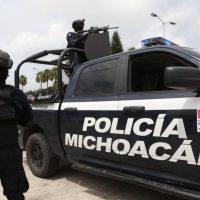 Hallan sin vida a una pareja en el fondo de un barranco en Michoacán