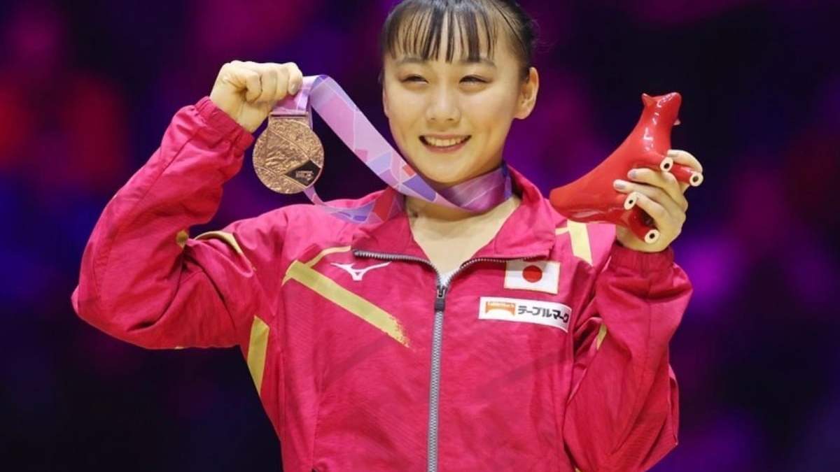 Japón expulsa a Shoko Miyata, capitana de la selección olímpica de gimnasia artística, por fumar y beber