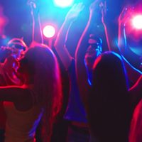 En el peor momento de la pandemia, desarticularon una fiesta de 400 personas en Bariloche