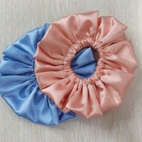 Con retazos de tela y este truco: hacé scrunchies en casa en 10 minutos sin ser experta en costura