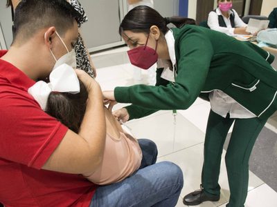 AMLO anuncia vacunas para un millón de menores de edad con algún padecimiento