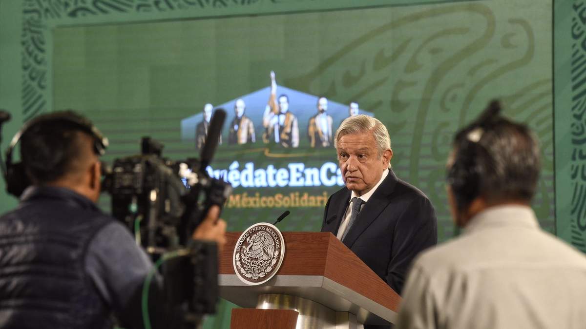 AMLO en su conferencia de prensa en Palacio Nacional