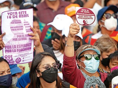 Ratificación del poder disfrazada de consulta