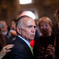 Alfonso Romo se reúne con AMLO en Palacio Nacional