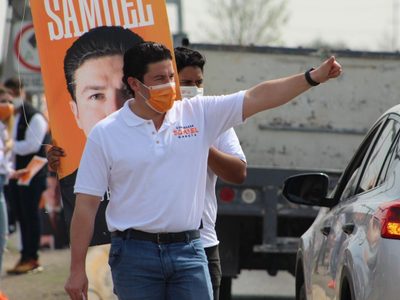 Samuel García se cuelga de la polémica por vacunas covid-19 enviadas a NL