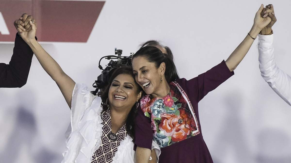 1 de marzo. Arranque de la campaña presidencial de Claudia Sheinbaum (der.) en el Zócalo de la CDMX