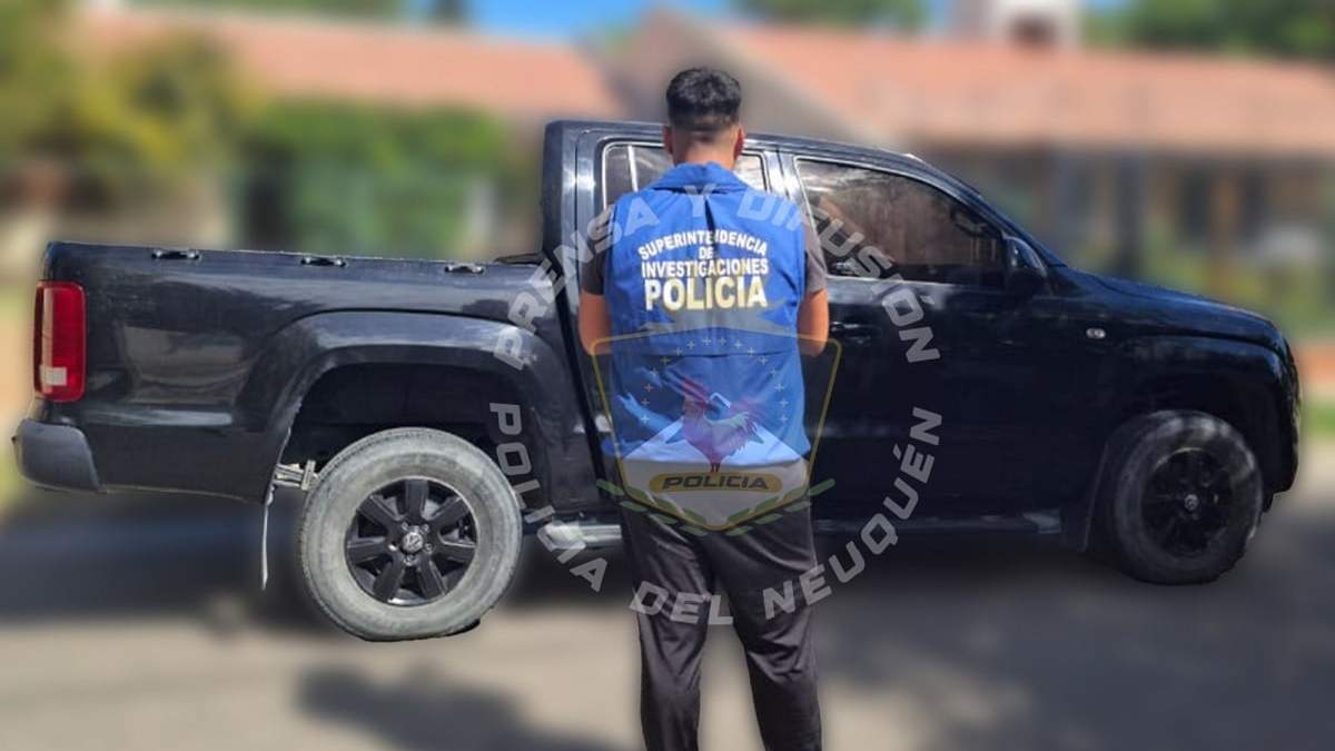 La Amarok tenía la numeración de chasis y motor adulterados. Fuente (Policía de Neuquén)