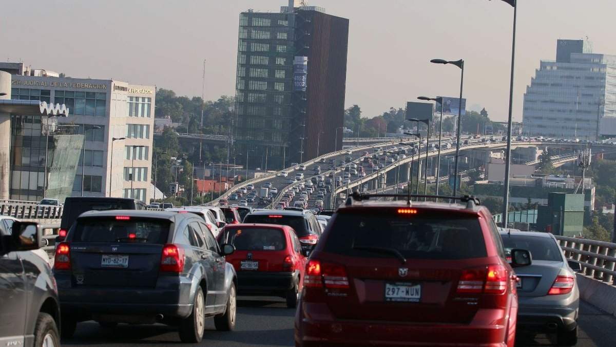 La multa por no respetar el Hoy No Circula este lunes 17 de marzo puede alcanzar los 4 mil pesos.