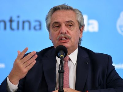"Un estrago": así reaccionó Alberto Fernández al ver que la Ciudad seguirá con clases presenciales