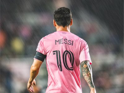 Messi se anotó con dos, uno un golazo, y es el máximo goleador de la MLS