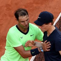 El doping no se olvida tan fácil: Rafael Nadal defendió a Jannik Sinner de su caso positivo