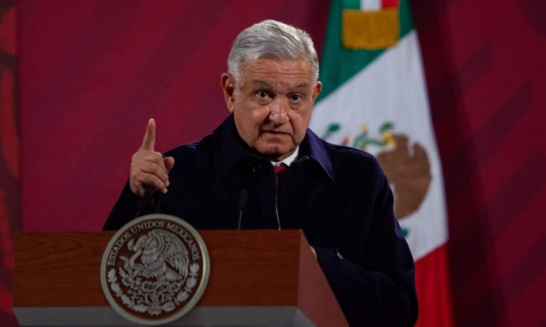 El mandatario opinó sobre la alanza "Va por México"