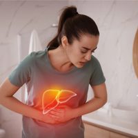 Tu hígado puede estar sobrecargado: señales de alerta y cómo hacer una limpieza segura