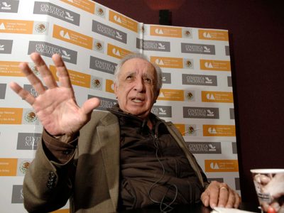 La Academia Mexicana de la Lengua rendirá homenaje virtual a Vicente Leñero
