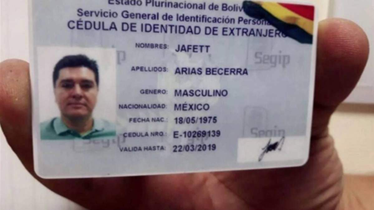 Identificación con la que José González Valencia se presentaba como "Jafett Arias Becerra"
