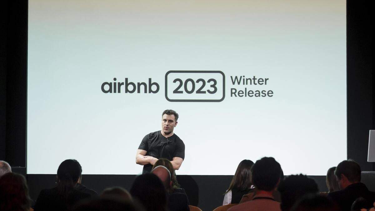 El cofundador y CEO de Airbnb Brian Chesky en un evento en Nueva York