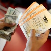 ¡Acierta 6 números y gana 319 millones de dólares! Lee cómo participar online