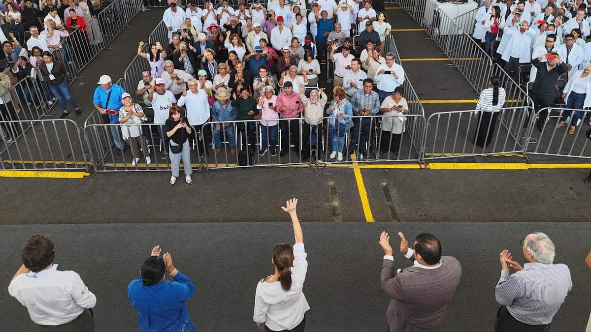 La presidenta inauguró dos torres de especialidades del Hospital de la Niñez Poblana IMSS-Bienestar