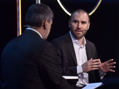 Qué dijo Martín Guzmán sobre una posible devaluación del peso
