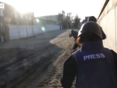 “Estábamos bajo ataque completo”: así tirotearon rusos a equipo de Sky News (Video)