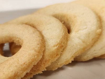 Aritos de limón: la receta más simple, rápida y económica para la merienda o los mates