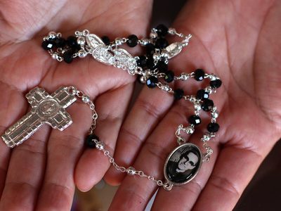 El Papa Francisco aprueba la canonización del obispo salvadoreño Óscar Arnulfo Romero