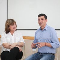 Elecciones 2023: Koopmann y Pechen apuntan a disminuir la deserción escolar en el nivel medio