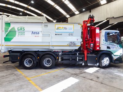 Incorporan un nuevo camión a gas para recolectar residuos urbanos en Buenos Aires