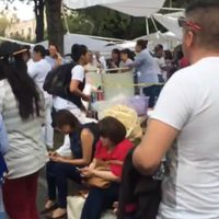 Desalojan dos hospitales en la colonia Roma por el sismo (Video)