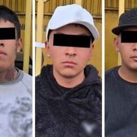 Policías detienen a cuatro hombres acusados de despojo en Tláhuac