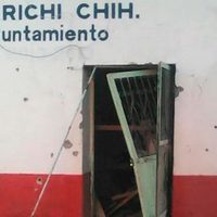 Ataque a comandancia de Seguridad en Chihuahua deja un policía herido y otro desaparecido