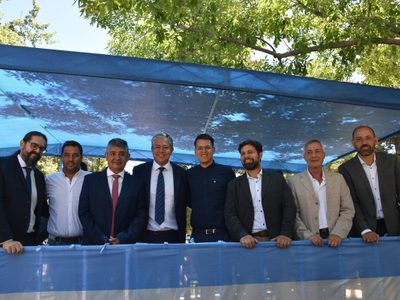 Rolando Figueroa: “Cada una de las decisiones económicas que se toman son para cuidar Neuquén”