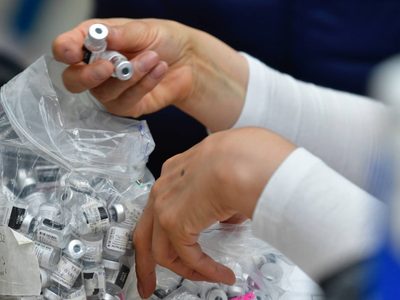 BioNTech prevé facturar 15 mil 900 millones de euros por la vacuna contra el covid-19