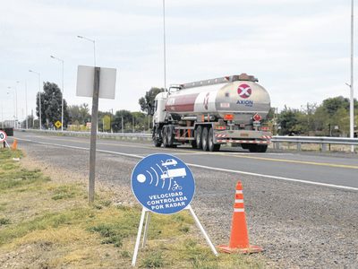 Dan de baja a los radares que multaban en Darwin y Chimpay