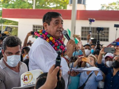 INE prohíbe a Morena difundir imagen de Félix Salgado Macedonio
