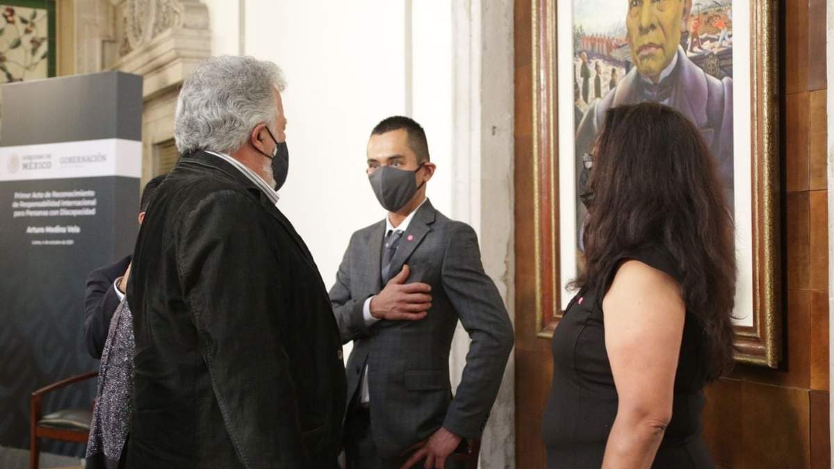 Acto de disculpas a Arturo Medina
